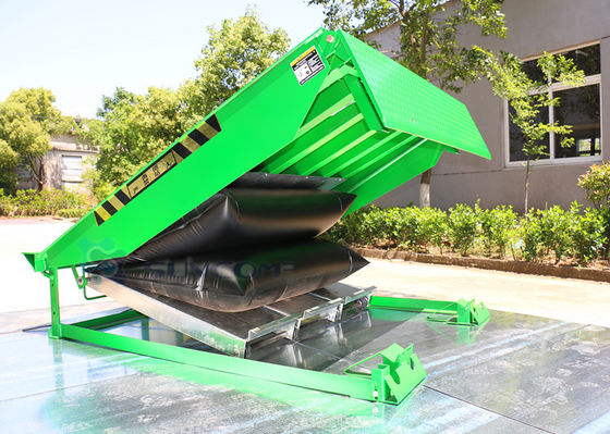 Thép mảng khung túi khí bến cảng Leveler nâng hệ thống cửa tự động