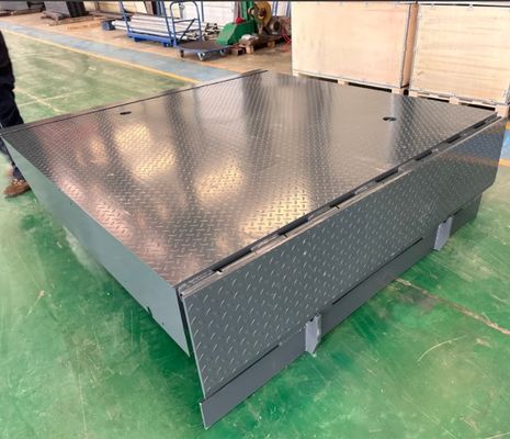 Công nghiệp lớp cơ khí Dock leveler Mượt mà đáng tin cậy Chi phí hiệu quả