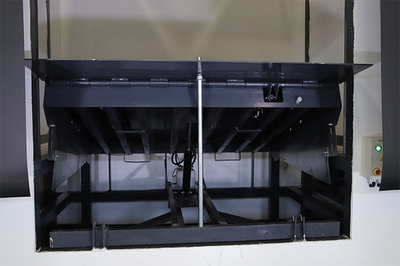50HZ, 750w Hydraulic Dock Ramp Với Bảo trì miễn phí Và Môi trường